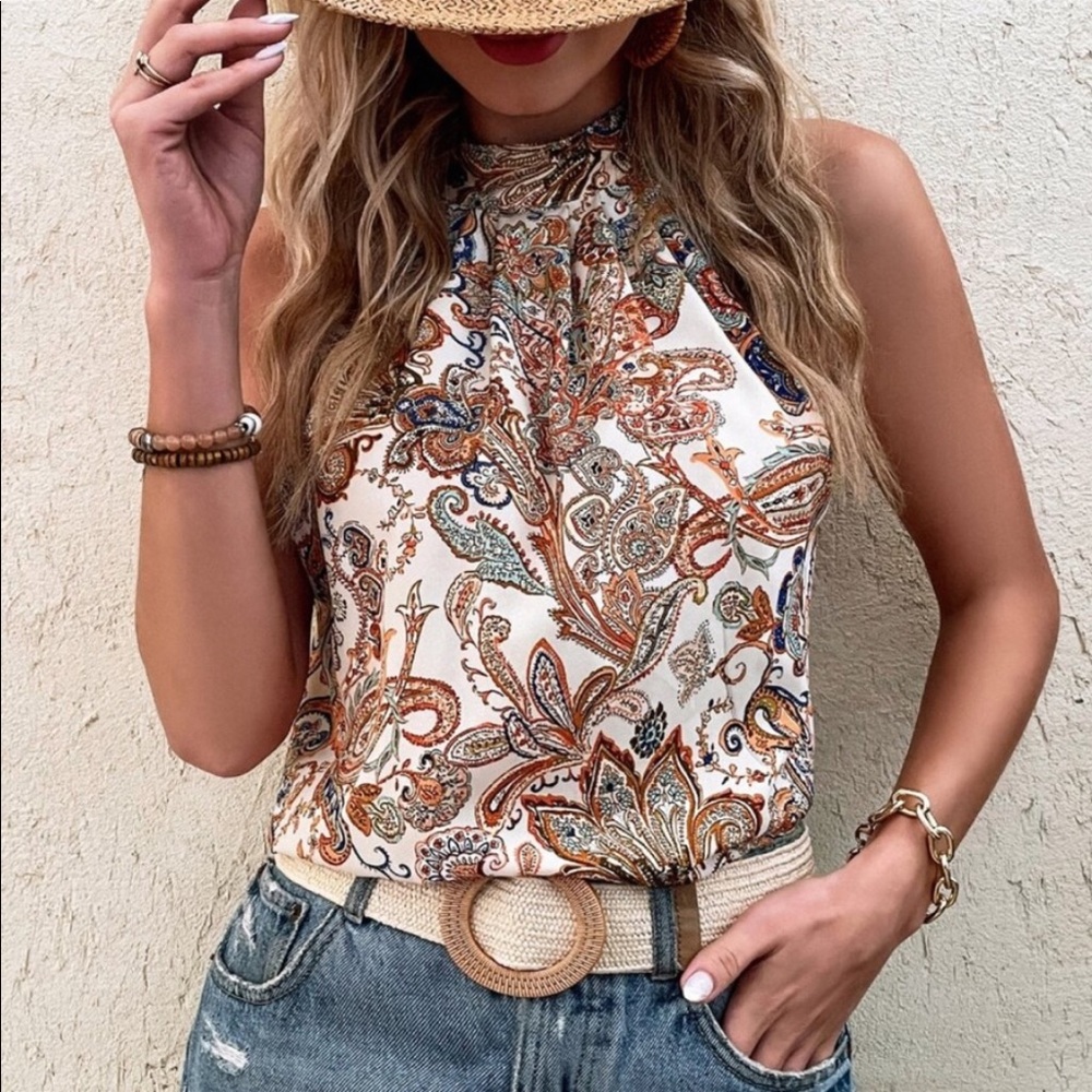 Boho Paisley Print Halter Top - Picture 3 of 7